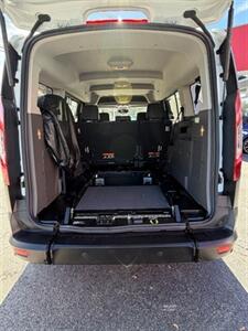 2021 Ford Transit Connect XL Wheelchair Accessible - Photo 14 - Danbury, CT 06810
