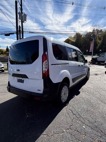 2021 Ford Transit Connect XL Wheelchair Accessible - Photo 6 - Danbury, CT 06810