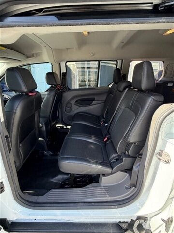 2021 Ford Transit Connect XL Wheelchair Accessible - Photo 10 - Danbury, CT 06810