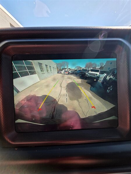 2021 Jeep Wrangler Unlimited Rubicon 4xe - Photo 19 - Danbury, CT 06810