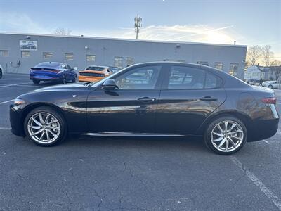 2022 Alfa Romeo Giulia Ti   - Photo 3 - Danbury, CT 06810