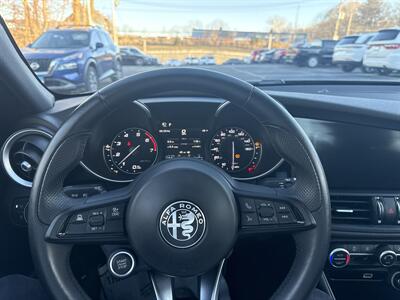 2022 Alfa Romeo Giulia Ti   - Photo 10 - Danbury, CT 06810