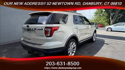 2018 Ford Explorer XLT  3 ROWS - Photo 5 - Danbury, CT 06810