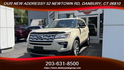 2018 Ford Explorer XLT  3 ROWS SUV