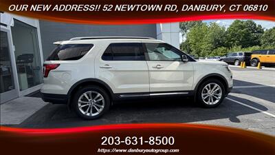 2018 Ford Explorer XLT  3 ROWS - Photo 6 - Danbury, CT 06810