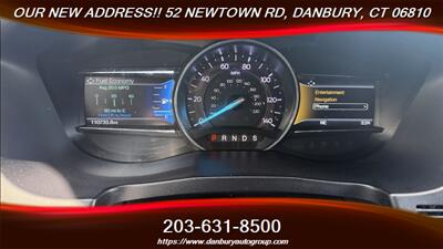 2018 Ford Explorer XLT  3 ROWS - Photo 15 - Danbury, CT 06810