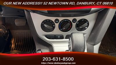 2014 Ford Focus SE   - Photo 21 - Danbury, CT 06810