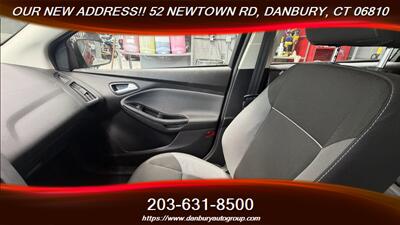 2014 Ford Focus SE   - Photo 12 - Danbury, CT 06810