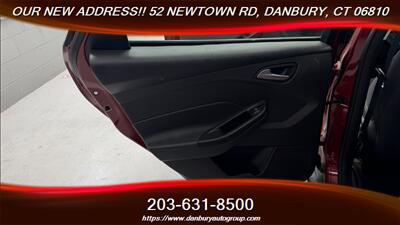 2014 Ford Focus SE   - Photo 15 - Danbury, CT 06810