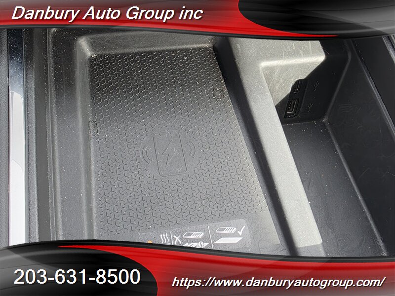 2025 GMC Acadia Elevation - Photo 17 - Danbury, CT 06810