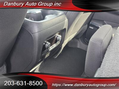 2025 GMC Acadia Elevation - Photo 8 - Danbury, CT 06810