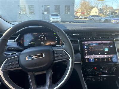 2023 Jeep Grand Cherokee 4xe - Photo 9 - Danbury, CT 06810