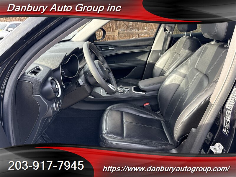 2021 Alfa Romeo Stelvio Sprint - Photo 9 - Danbury, CT 06810