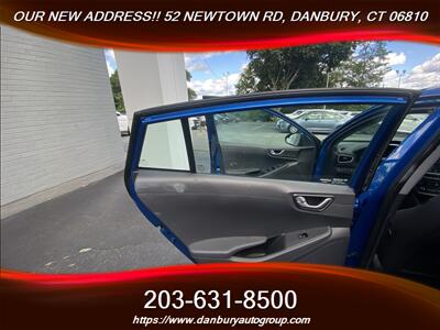2018 Hyundai IONIQ Hybrid Blue   - Photo 16 - Danbury, CT 06810