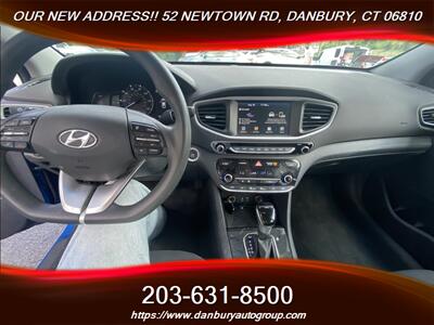 2018 Hyundai IONIQ Hybrid Blue   - Photo 15 - Danbury, CT 06810
