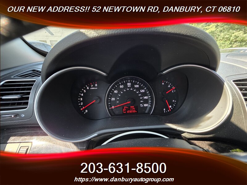 2015 Kia Sorento LX - Photo 10 - Danbury, CT 06810