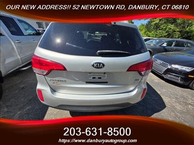 2015 Kia Sorento LX - Photo 4 - Danbury, CT 06810