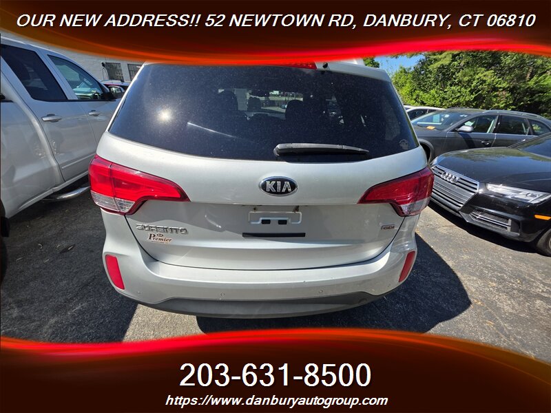 2015 Kia Sorento LX - Photo 4 - Danbury, CT 06810