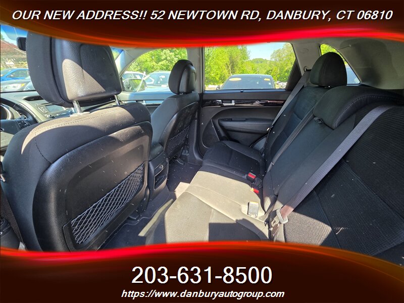 2015 Kia Sorento LX - Photo 7 - Danbury, CT 06810