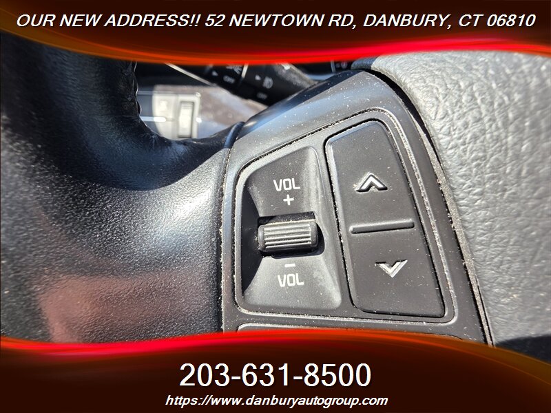 2015 Kia Sorento LX - Photo 13 - Danbury, CT 06810
