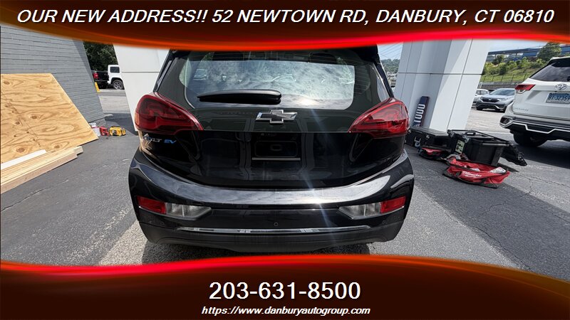 2020 Chevrolet Bolt EV Premier - Photo 4 - Danbury, CT 06810