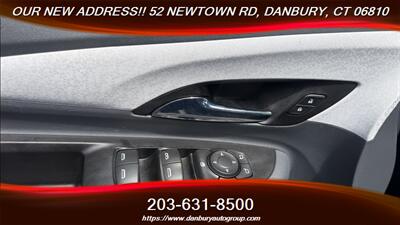 2020 Chevrolet Bolt EV Premier - Photo 11 - Danbury, CT 06810