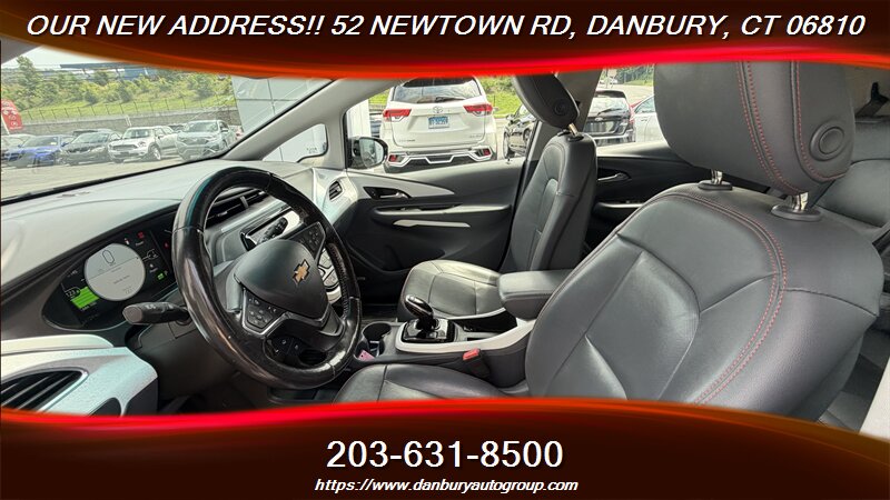 2020 Chevrolet Bolt EV Premier - Photo 13 - Danbury, CT 06810