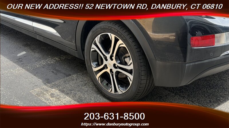 2020 Chevrolet Bolt EV Premier - Photo 10 - Danbury, CT 06810