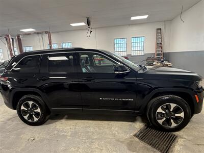 2023 Jeep Grand Cherokee 4xe - Photo 7 - Danbury, CT 06810