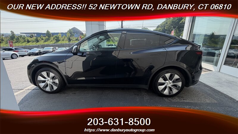 2024 Tesla Model Y - Photo 2 - Danbury, CT 06810