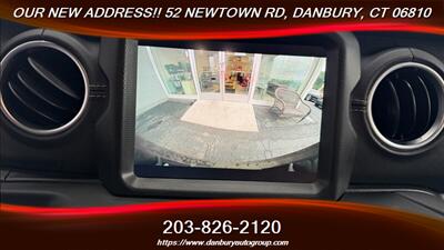 2021 Jeep Wrangler Unlimited Sahara 4xe - Photo 24 - Danbury, CT 06810