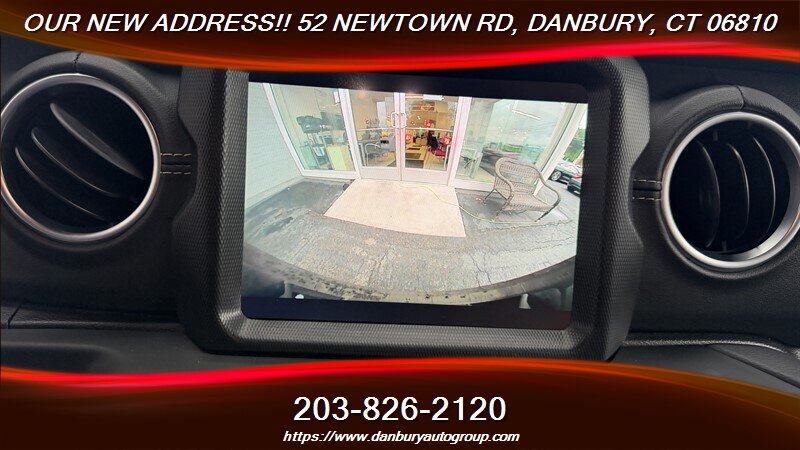 2021 Jeep Wrangler Unlimited Sahara 4xe - Photo 25 - Danbury, CT 06810