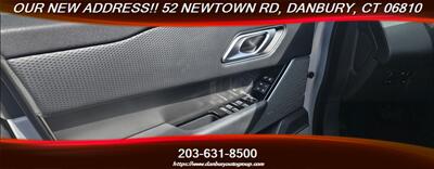 2019 Land Rover Range Rover Velar P250 S   - Photo 9 - Danbury, CT 06810