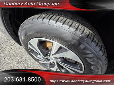 2024 Subaru Legacy Premium - Photo 3 - Danbury, CT 06810