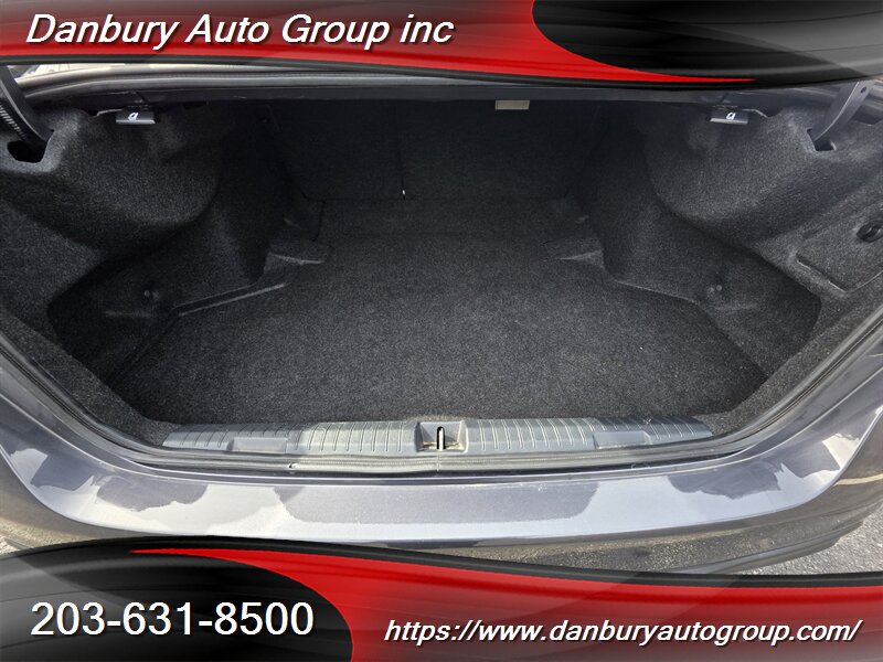 2024 Subaru Legacy Premium - Photo 5 - Danbury, CT 06810