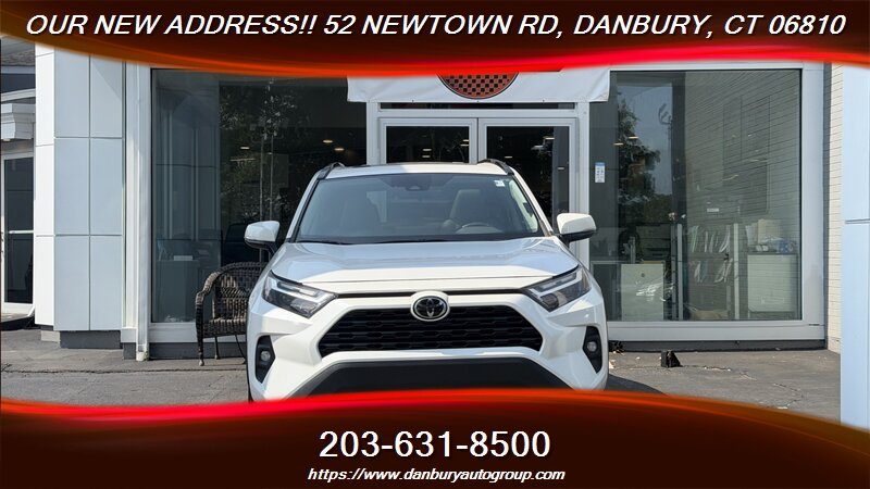 2022 Toyota RAV4 XLE Premium - Photo 8 - Danbury, CT 06810
