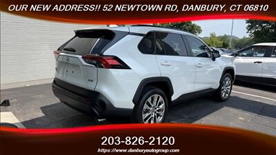 2022 Toyota RAV4 XLE Premium   - Photo 5 - Danbury, CT 06810