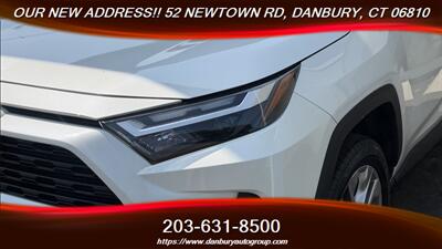 2022 Toyota RAV4 XLE Premium - Photo 9 - Danbury, CT 06810