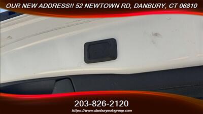 2022 Toyota RAV4 XLE Premium   - Photo 31 - Danbury, CT 06810
