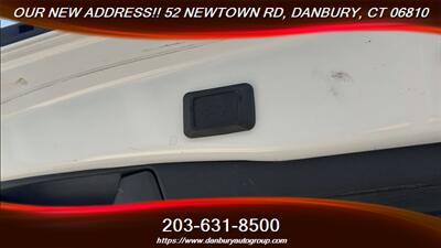 2022 Toyota RAV4 XLE Premium - Photo 31 - Danbury, CT 06810