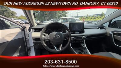 2022 Toyota RAV4 XLE Premium - Photo 17 - Danbury, CT 06810