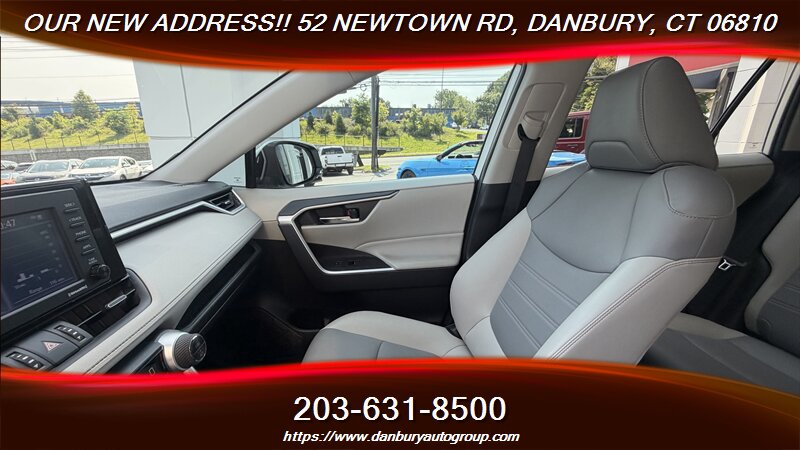 2022 Toyota RAV4 XLE Premium - Photo 16 - Danbury, CT 06810