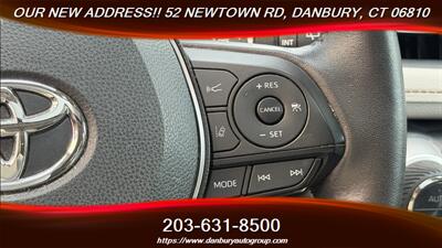 2022 Toyota RAV4 XLE Premium - Photo 20 - Danbury, CT 06810