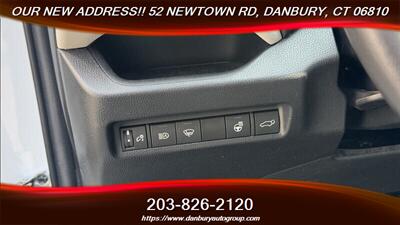 2022 Toyota RAV4 XLE Premium   - Photo 18 - Danbury, CT 06810