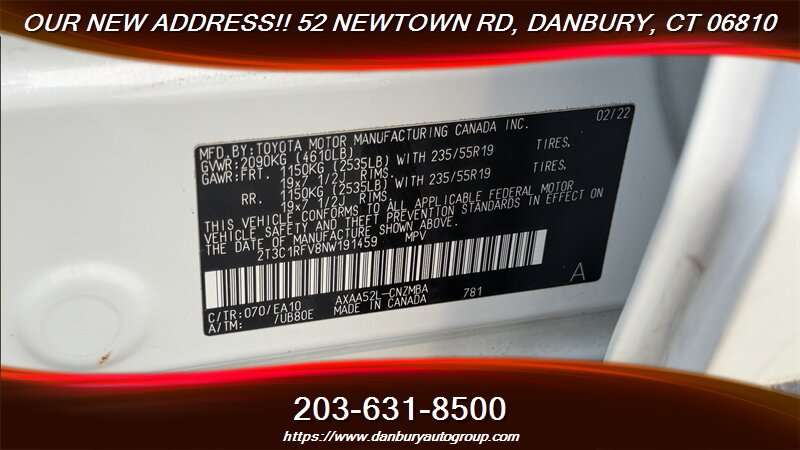 2022 Toyota RAV4 XLE Premium - Photo 32 - Danbury, CT 06810