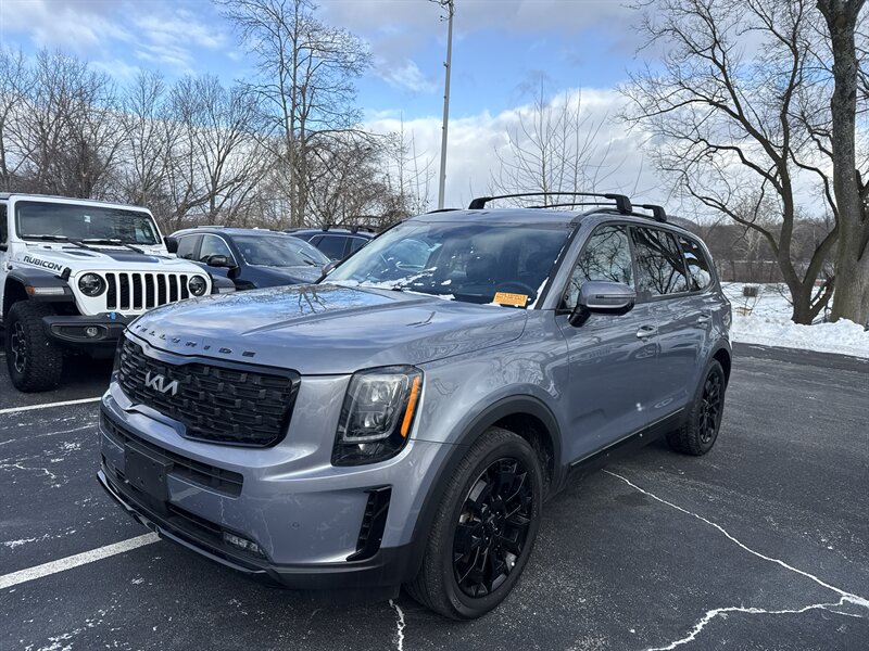 2022 Kia Telluride SX's photo