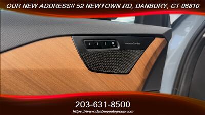 2022 Volvo XC90 Recharge T8 Inscription Expression 6P   - Photo 11 - Danbury, CT 06810