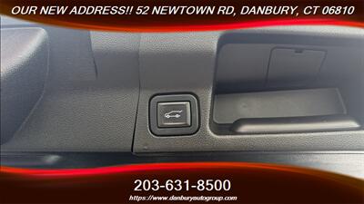 2020 GMC Acadia SLE - Photo 22 - Danbury, CT 06810