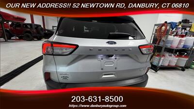 2020 Ford Escape SEL   - Photo 3 - Danbury, CT 06810