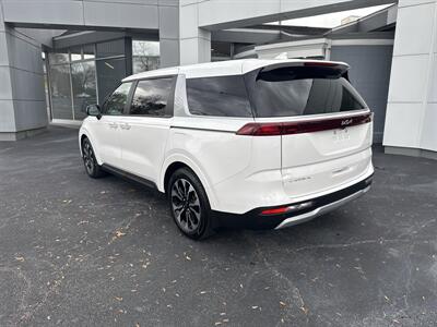 2024 Kia Carnival EX   - Photo 3 - Danbury, CT 06810